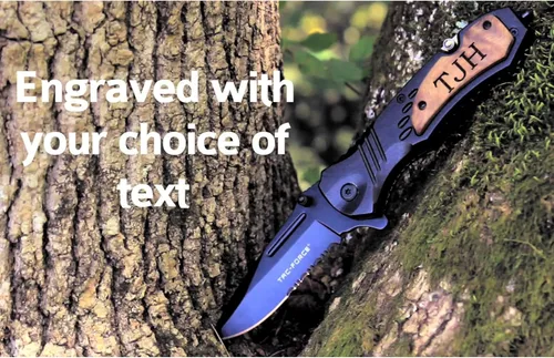 Vista 6 de Palmetto Wood Shop - Cuchillo de bolsillo grabado profesionalmente - Regalos personalizados para hombres, cuchillo al aire libre para caza, camping