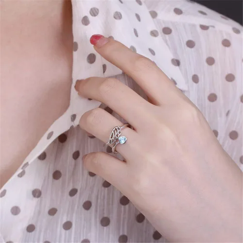 Vista 4 de AILIN Anillos de plata de ley 925 personalizados con diseño de ala de ángel y piedra natal grabada en el interior, joyería para mujeres, regalos