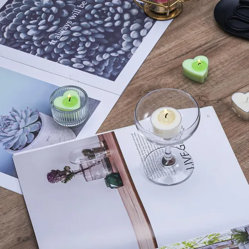 Vista 4 de CandMak Vasos de vela de té, 50 piezas de plástico de policarbonato transparente vacío molde de luz de té recipiente de lata con 50 mechas de vela
