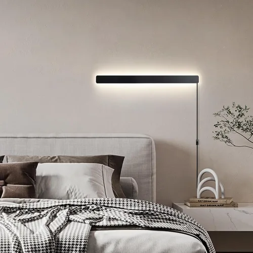 Vista 5 de KELUOLY Apliques de pared modernos enchufables, 23.6 pulgadas, luces LED de pared largas negras esmeriladas, lámpara de pared acrílica de 12 W Negro