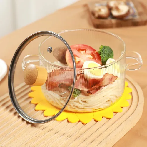 Vista 4 de Olla de Cocina de Vidrio Transparente con Tapa y Cepillo para Estufa - 1.5L (51oz) Olla de Vidrio Borosilicato con Cubierta - Juego de Olla