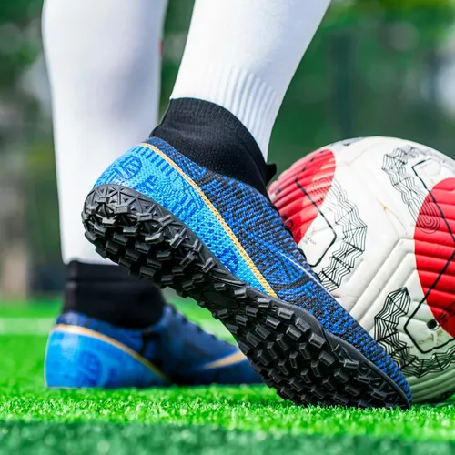 Vista 8 de oTzTTzTo Zapatos de fútbol de césped para niños y niñas, zapatos de fútbol sin cordones