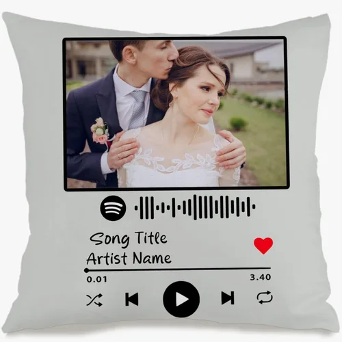 Vista 14 de Custom Pillow Case Printed with a Single Photo and Custom Text Creating a Stylish Decorative Cushion Suitable for Home use While Bringing Meaningful