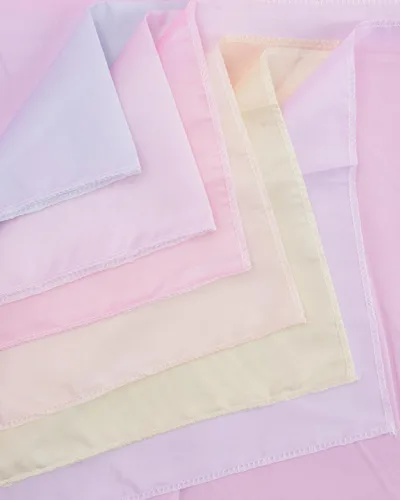 Vista 4 de xo, Fetti Mantel lavable degradado pastel – 9 pies Decoraciones de fiesta de cumpleaños, suministros de despedida de soltera, baby shower, pastel