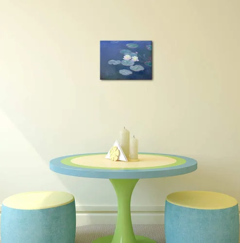Vista 8 de Wieco Art Lienzos de nenúfares - Arte de pared de Claude Monet famosas pinturas al óleo florales de reproducción estirada y enmarcada con imágenes