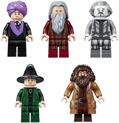 Vista 4 de LEGO 75954 Harry Potter Hogwarts Kit de construcción del Gran Comedor, 878 piezas