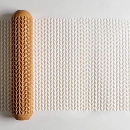 Vista 23 de MKM Pottery Tools Rodillos de mano grandes de madera para arcilla (BHR-01 Diagonal Basketweave)