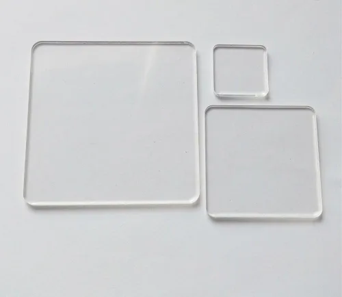Vista 11 de 25 piezas de material cuadrado acrílico transparente en blanco, hoja cuadrada cortada con láser de plexiglás con esquinas redondas, accesorio