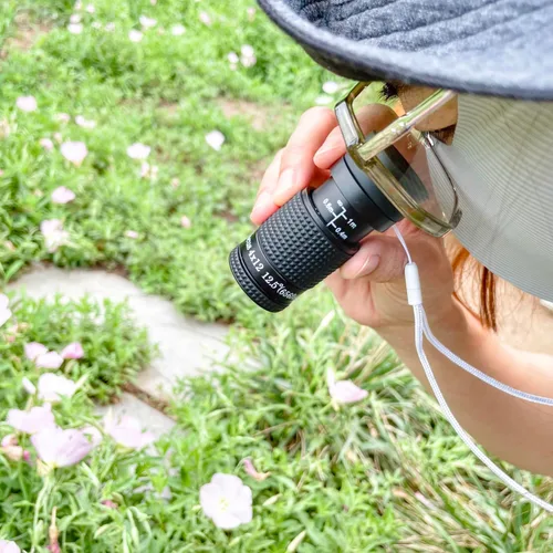 Vista 6 de Monocular de primer plano diseñado para usuarios de baja visión que tienen discapacidad visual. Monoculares de aumento de tamaño mini para visión a
