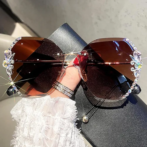 Vista 5 de Sunglasses Women,2022 Women's Beach Summer Rimless Diamond Sunglasses,Fashion Square Sunglasses UV Protection Lens Decoration