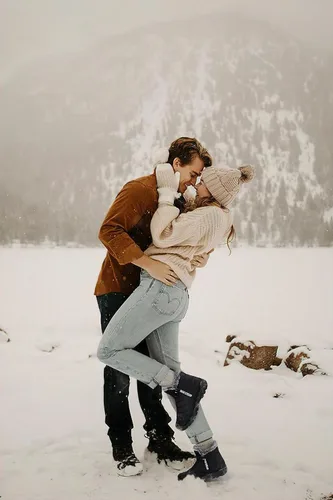 Vista 5 de SHIBEVER Botas de nieve de invierno para mujer botas cálidas con forro de piel impermeable para caminar al aire libre, cómodas botas de tobillo