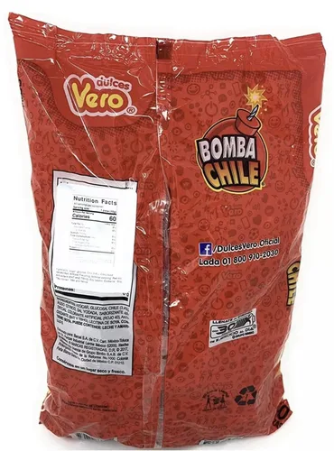Vista 2 de Mexican Candy Vero Lollipop Bomba Chile sabor fresa y relleno de polvo de chile, 40 piezas