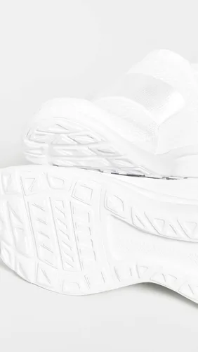 Vista 4 de APL Athletic Propulsion Labs Techloom Phantom, tenis para correr para mujer