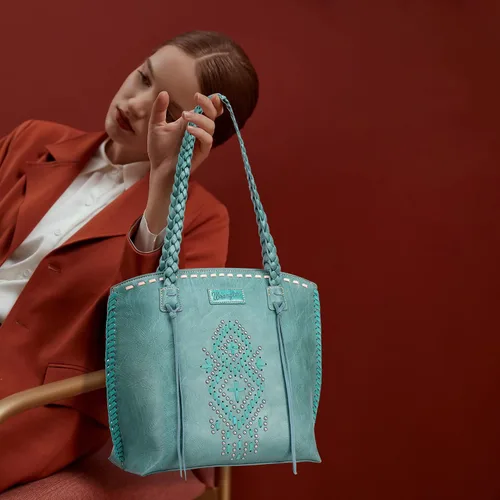 Vista 3 de Wrangler Bolso Hobo de gran tamaño tejido a mano con remaches occidentales