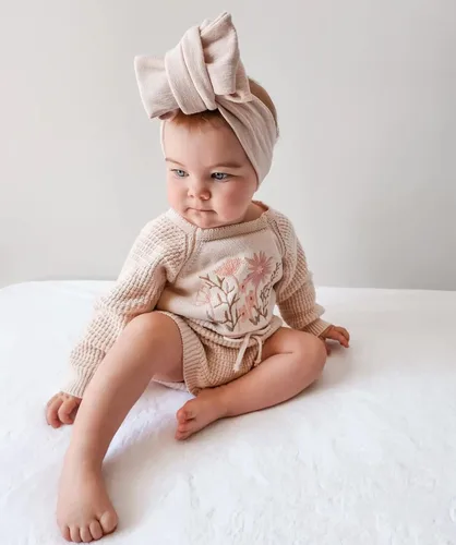 Vista 2 de Mameluco de punto para bebé niña, suéter de manga larga, bordado floral, de una pieza, ropa cálida para otoño e invierno