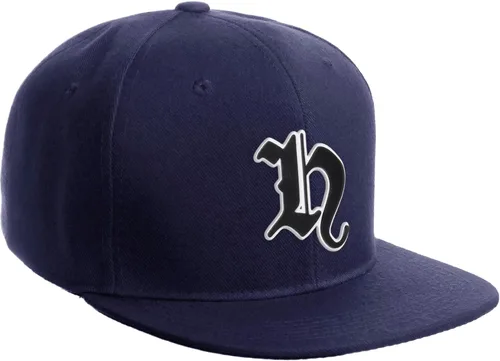 Vista 258 de Daxton Gorra clásica con visera de billete plano con letras del alfabeto inglés antiguo de la A a la Z