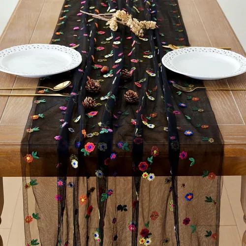 Vista 3 de JIALE Camino de mesa floral negro, decoración de mesa de temporada de margaritas bordadas, 120 pulgadas, 10 pies, tela de tul para decoración