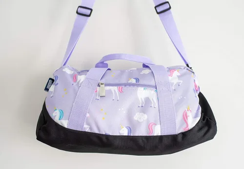 Vista 8 de Wildkin - Bolsa de viaje para niños y niñas, tamaño equipaje y perfecto para la práctica después de la escuela o un fin de semana o viaje nocturno