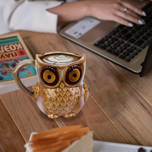 Vista 5 de Berry President Taza de café con búho, taza de café de cerámica matutina, taza de té para la oficina y el hogar, regalos de búho para mujeres Beige