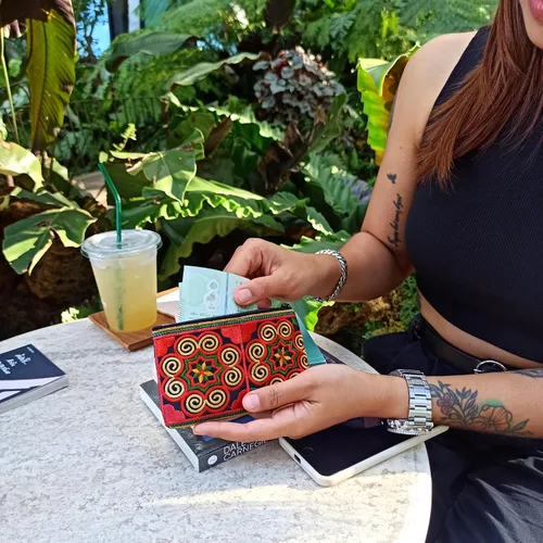 Vista 5 de Sabai Jai - Monedero hecho a mano - Pequeño bolso bordado Boho