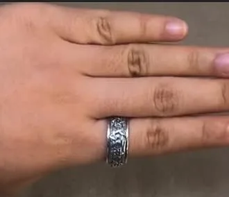 Vista 3 de Anillo giratorio de plata con estrella de David Anillo pesado giratorio de estrella de 0.354 in para hombre Joyería de plata de ley 925