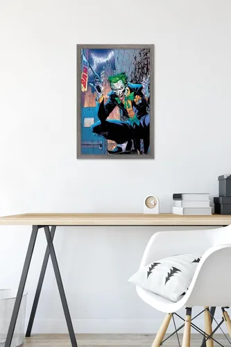 Vista 6 de Trends International DC Comics - Póster de pared de The Joker - Bang, 14.725 x 22.375 pulgadas, versión enmarcada de madera de granero Versión