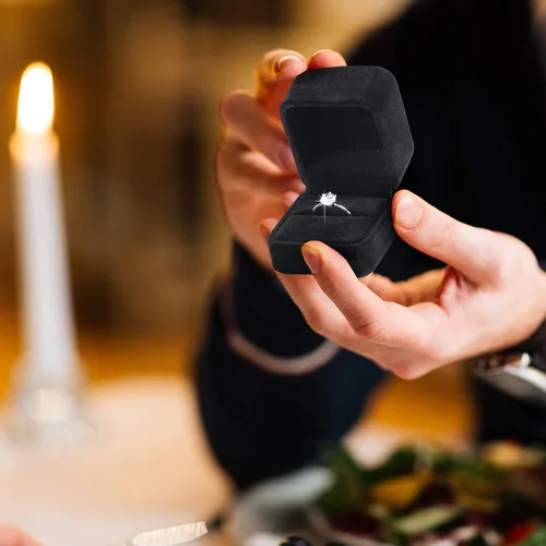 Vista 3 de Maitys 48 cajas de terciopelo para anillos a granel para exhibición de joyas, caja de anillo de compromiso de boda, caja de joyería, cajas