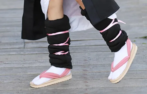 Vista 5 de Zueco japonés de anime masculino y femenino para juego de rol, zapatos y calcetines