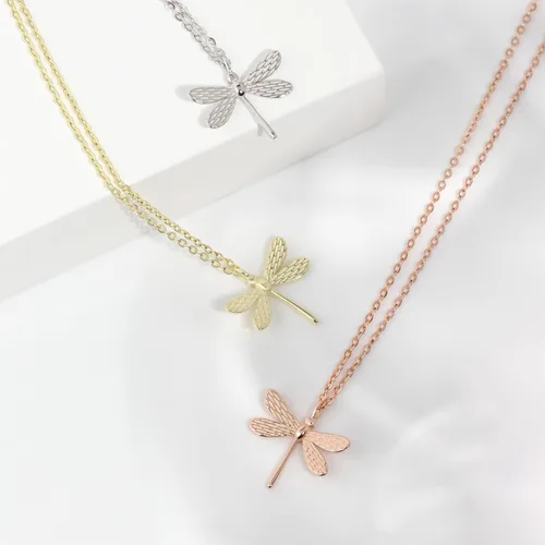 Vista 4 de Collar con dije de libélula de plata de ley para mujer, delicado collar plisado, oro rosa, regalo de joyería