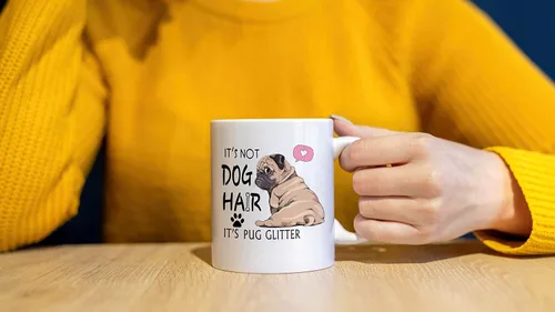 Vista 3 de DOTAIN Taza de café divertida con purpurina «It's Not Dog Hair It's Pug It», taza de cerámica de doble cara de 11 onzas para café, té, leche, regalo