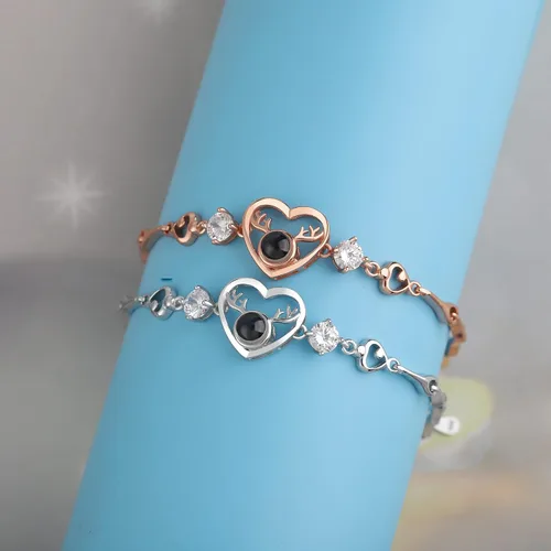 Vista 24 de Godchoices Pulsera de fotos personalizada, pulsera de proyección de fotos con imagen en el interior, collar con texto en inglés "I Love You