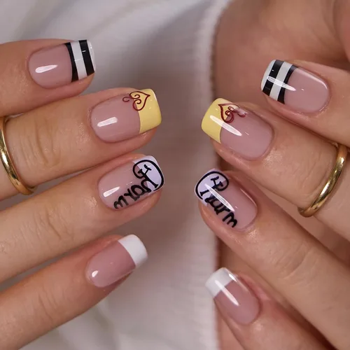 Vista 2 de CurvLife Uñas postizas cuadradas cortas a presión, terciopelo degradado Paris Script