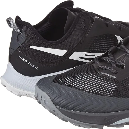 Vista 3 de Nike Air Zoom Terra Kiger 8 Tenis de correr para hombre
