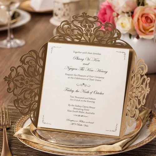 Vista 13 de Hosmsua 50 tarjetas de invitación de boda negras cortadas con láser con sobres, invitaciones de rosa hueca de 6.3 x 6.3 pulgadas para boda