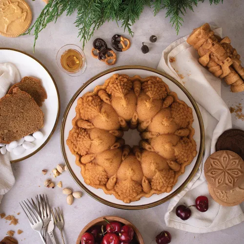 Vista 4 de Nordic Ware Verry Merry Bundt