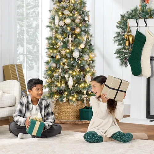 Vista 6 de Best Choice Products Árbol de Navidad delgado preiluminado de 6 pies, decoración delgada de árbol festivo de pino escocés escarchado, árbol delgado