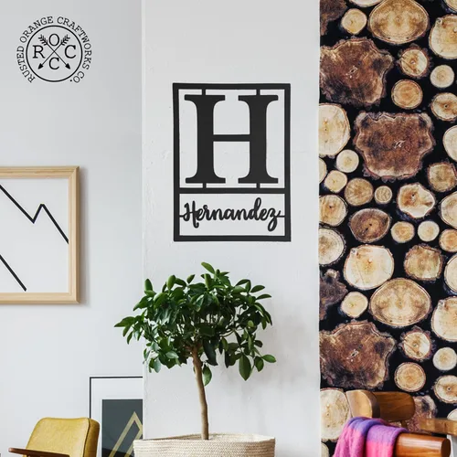 Vista 9 de Letrero de monograma de escritura flotante – Decoración de pared de nombre familiar de metal personalizado Letrero de apellido personalizado