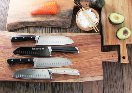 Vista 7 de Cangshan V2 Series 59526 Cuchillo de chef forjado de acero alemán, 8 pulgadas