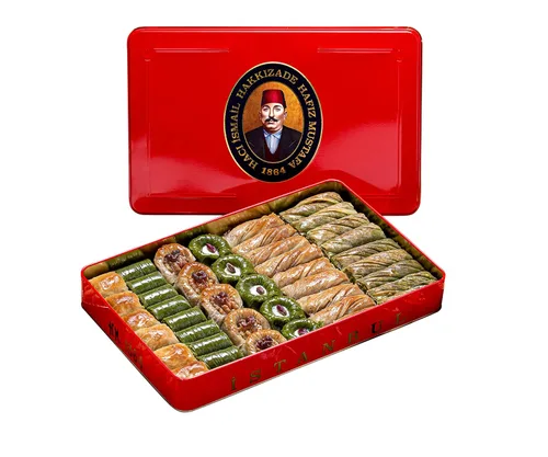 Vista 12 de Hafiz Mustafa 1864 Istanbul Baklava - Caja de pastelería - Bocadillos de postre de Baklava horneados hechos de hojas de masa filo fresca, pistacho