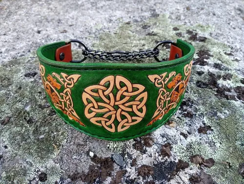 Vista 3 de Celtic Irish Wolfhound - Collar Martingala de cuero cónico, collar de perro de cuero acolchado, collar de perro de cuero genuino 3D hecho a mano