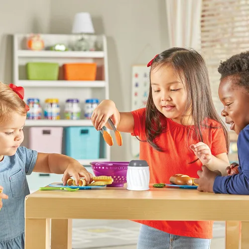 Vista 3 de Learning Resources New Sprouts Hora de la Pasta - 20 piezas, a partir de 2 años, juguetes de simulación de alimentos para niños pequeños, juguetes