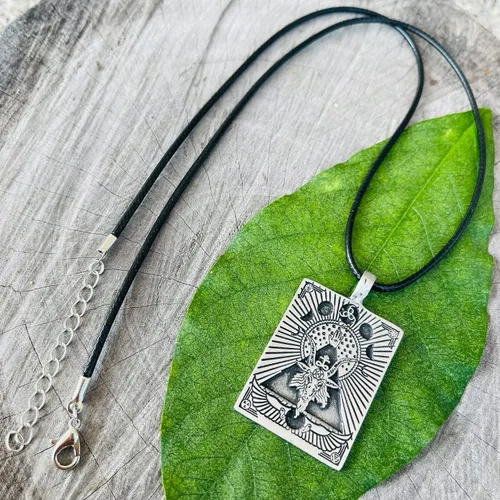 Vista 5 de Baphomet 666 Jewelry Luciferanismo Luciferino Iglesia de Satanás Satánica Leviatán Satánica Cabeza de Cabra Diablo Plata Peltre Colgante de Hombre