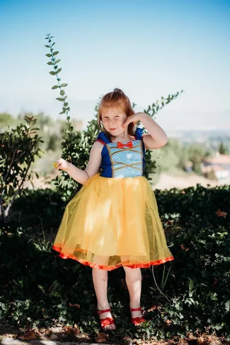 Vista 2 de Aoiviss Disfraz blanco nieve para niñas ropa de vestir de princesa disfraz de Halloween y cosplay