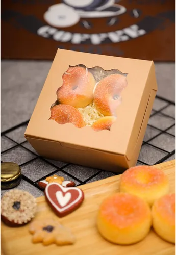 Vista 7 de Bakepacker 60 cajas de papel kraft para panadería con ventana de 6 x 6 x 3 pulgadas de grosor y resistentes cajas de pastelería de macarrones
