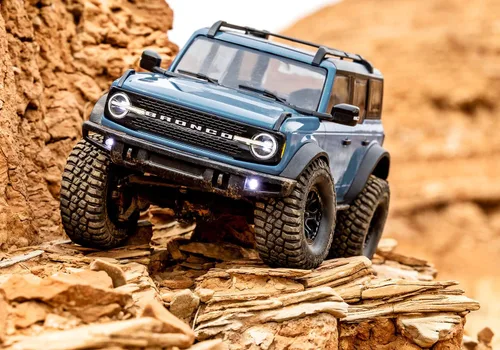 Vista 9 de Traxxas TRX-4M Ford Bronco Escala 1/18 4X4 Crawler (área 51)