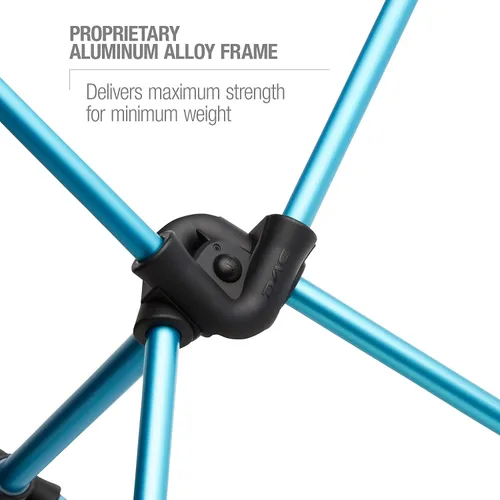 Vista 6 de Helinox Chair One Original - Silla de camping ligera, compacta y plegable Blackout