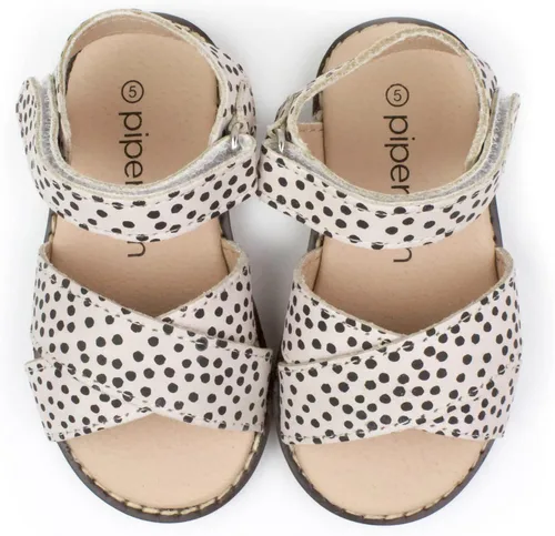 Vista 2 de Piper Finn Sandalias clásicas para bebés y niños pequeños, zapatos casuales de verano, zapatos para primeros pasos, sandalias para niñas pequeñas