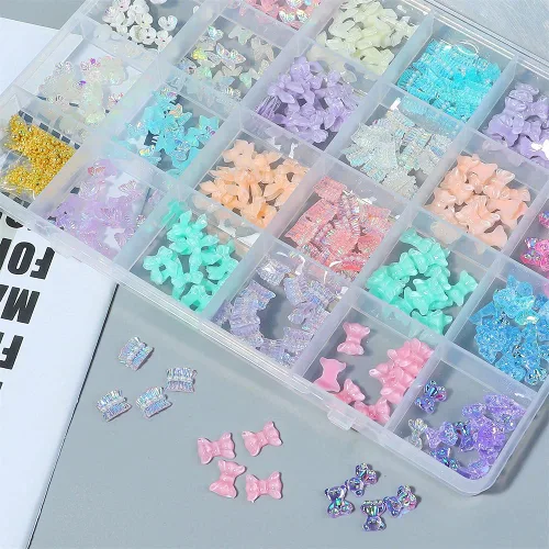 Vista 2 de 1 caja 3D lindo oso/pajaritas/mariposa resina decoración de uñas Aurora flores diseños holográficos adornos de uñas falda suministros de uñas