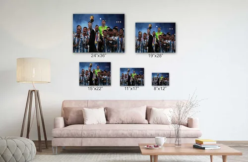 Vista 2 de SpiritualHands Lionel Messi - Póster en lienzo de Messi Argentina, póster de fútbol de Leo Messi para dormitorio de niños, 8 x 12 pulgadas, listo