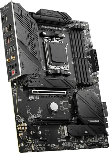 Vista 4 de MSI MAG B650 Tomahawk WiFi Placa base para computadora
